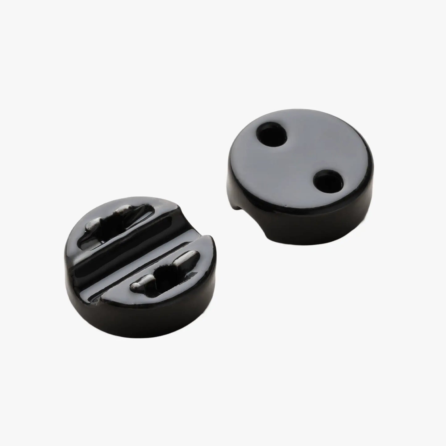 Caroline - Cable Management - Black