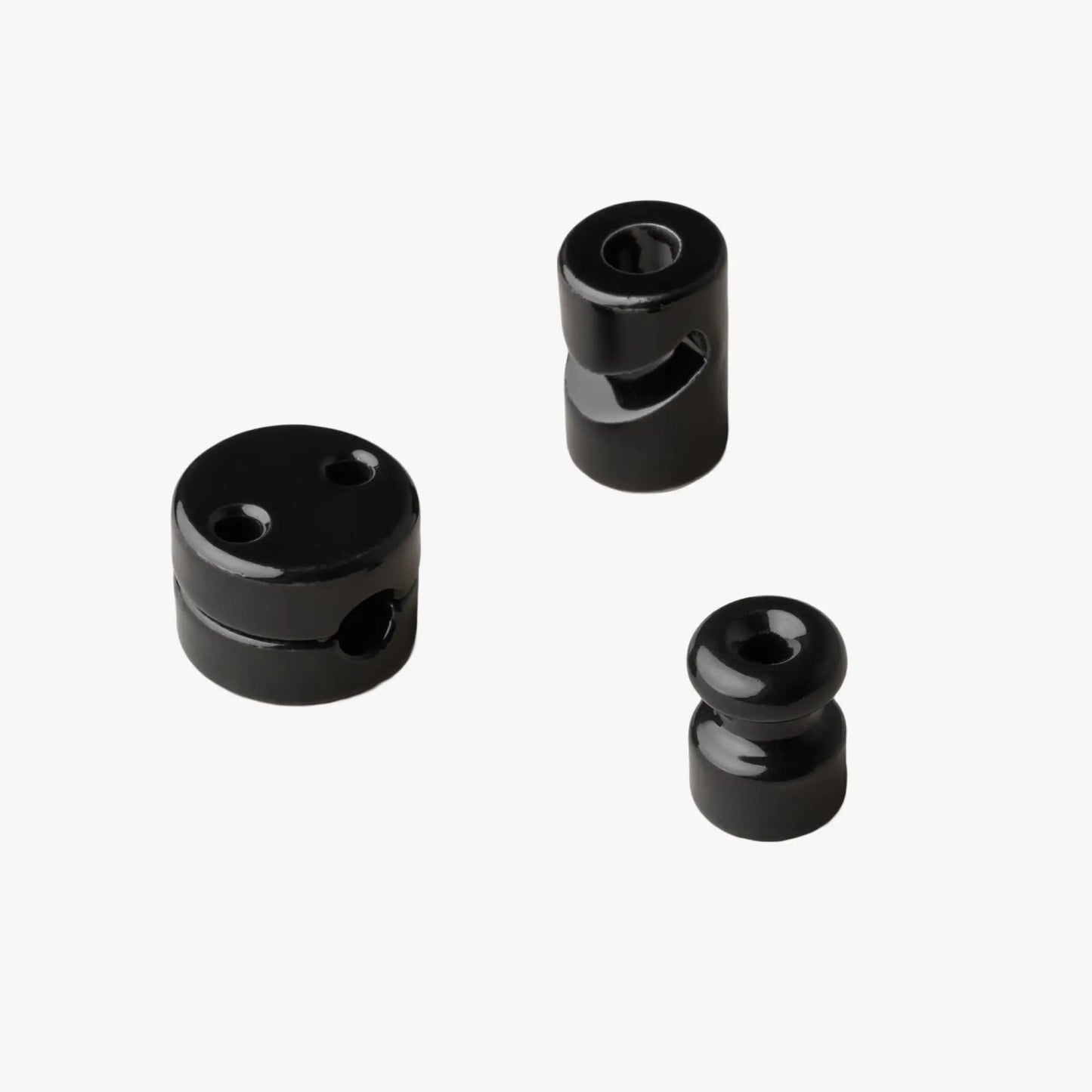 Clara - Cable Management - Black